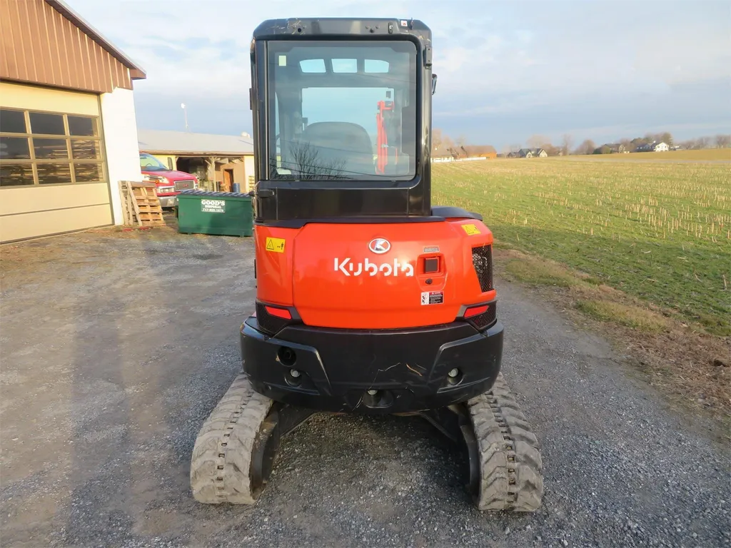 2022 KUBOTA U35-4