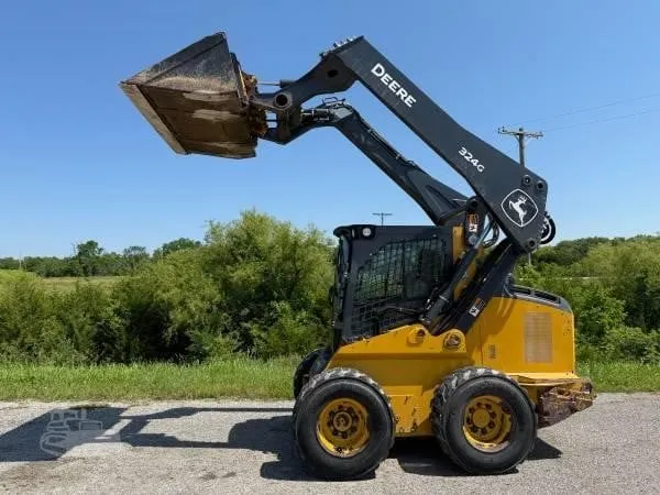 2020 John Deere 324G