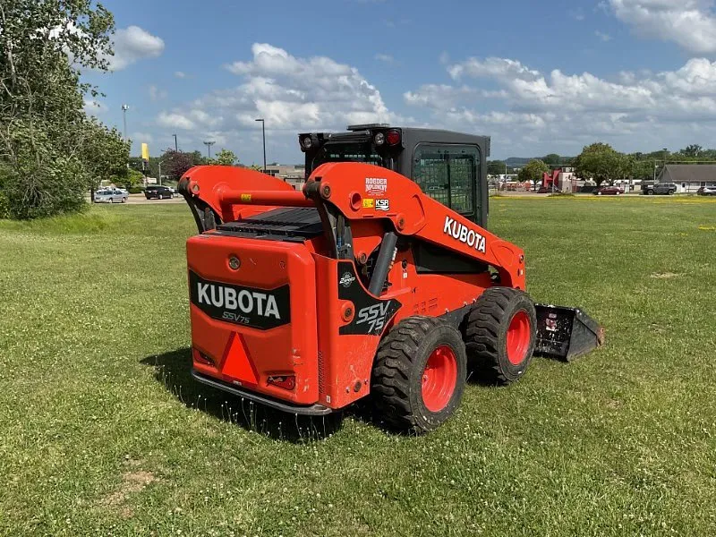 2020 Kubota SSV75